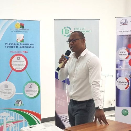 DRGRPE/PREA lors de l'évaluation du labo RECI à Toamasina